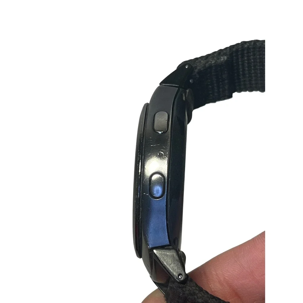 Samsung Gear S2 SM-R720 Smartwatch‎ Black Stainless Steel Nylon Strap Wearable